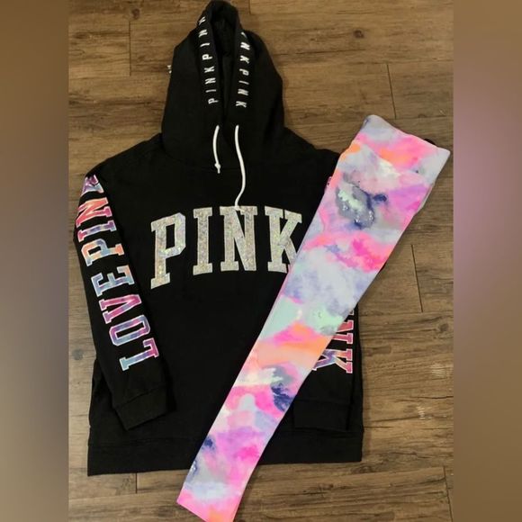 Victoria’s Secret Pink Bling Watercolor Outfit set L - Picture 2 of 11
